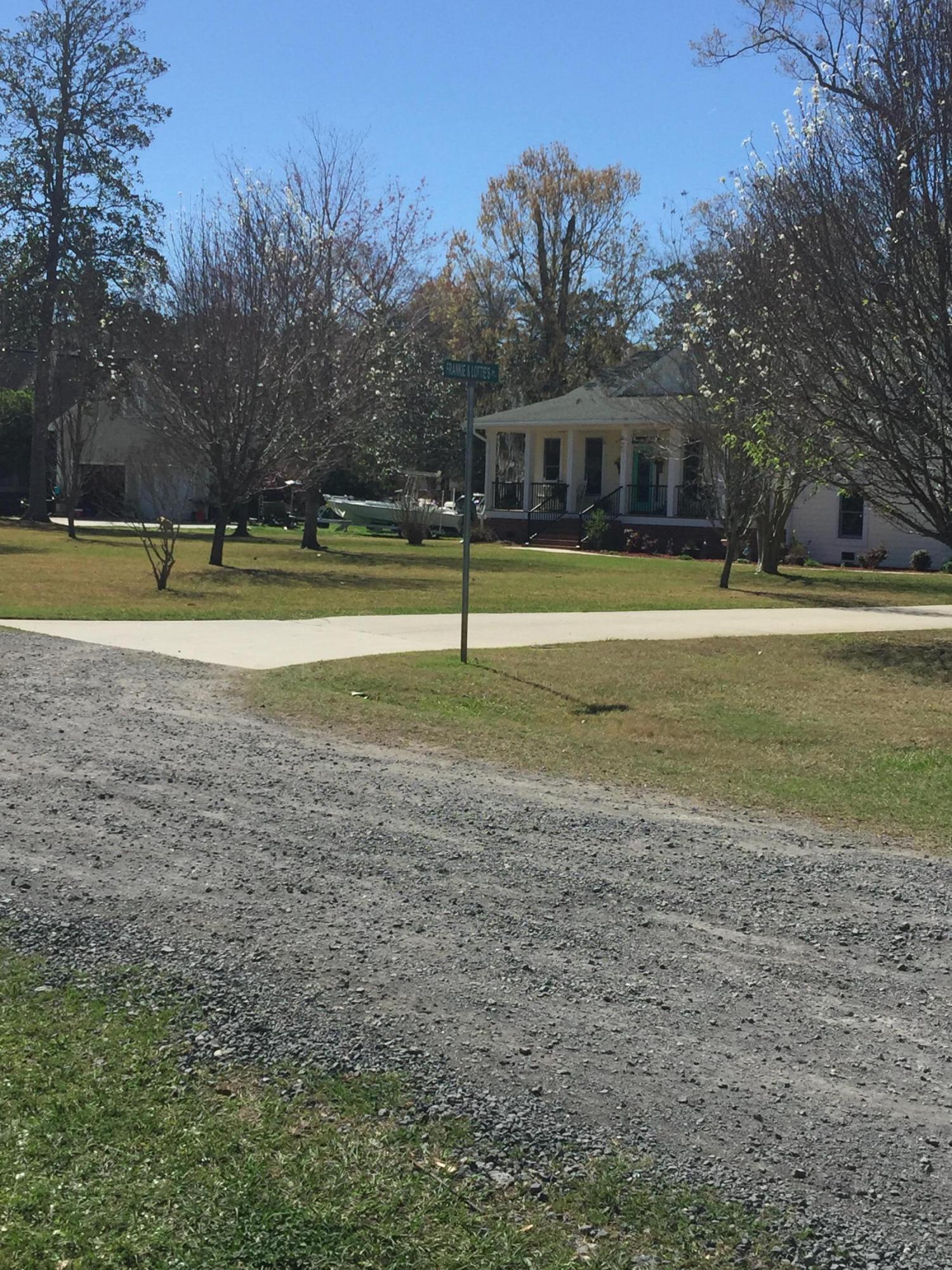 621 Thrasher Thicket Road Charleston, SC 29412 - Photo 10 of 12 IMG_5495