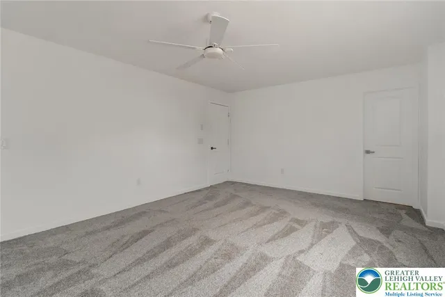 $419,900 | 2641 Yellowstone Drive, Blakeslee, PA 18610