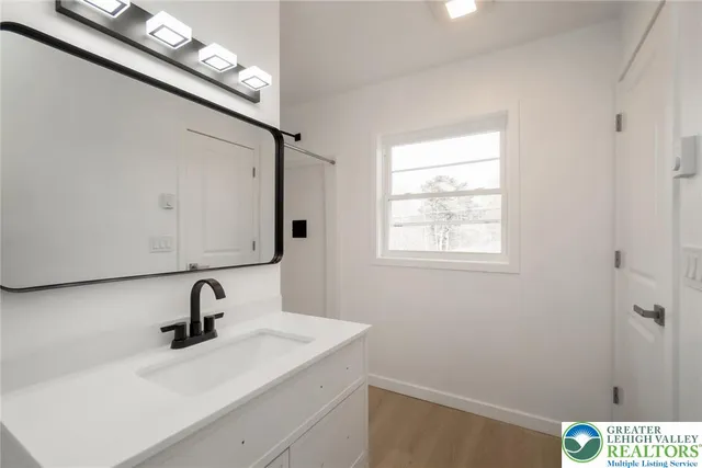 $419,900 | 2641 Yellowstone Drive, Blakeslee, PA 18610