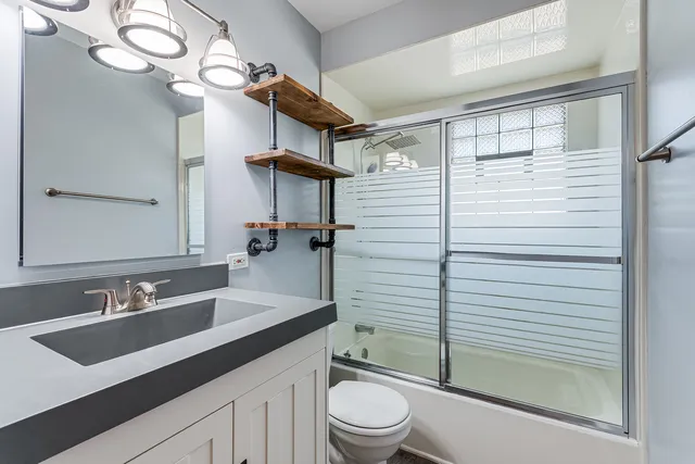 $420,000 | 154 South Ellyn Avenue, Glen Ellyn, IL 60137