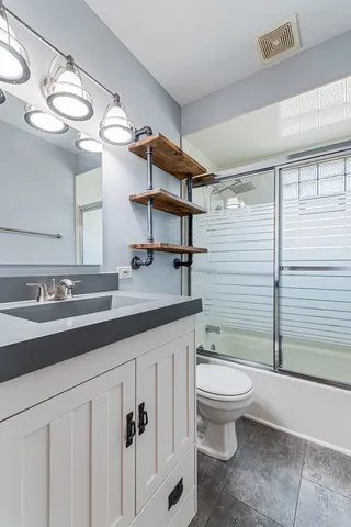 $420,000 | 154 South Ellyn Avenue, Glen Ellyn, IL 60137