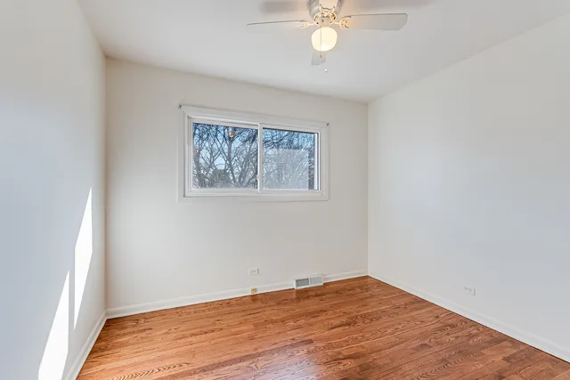 $420,000 | 154 South Ellyn Avenue, Glen Ellyn, IL 60137