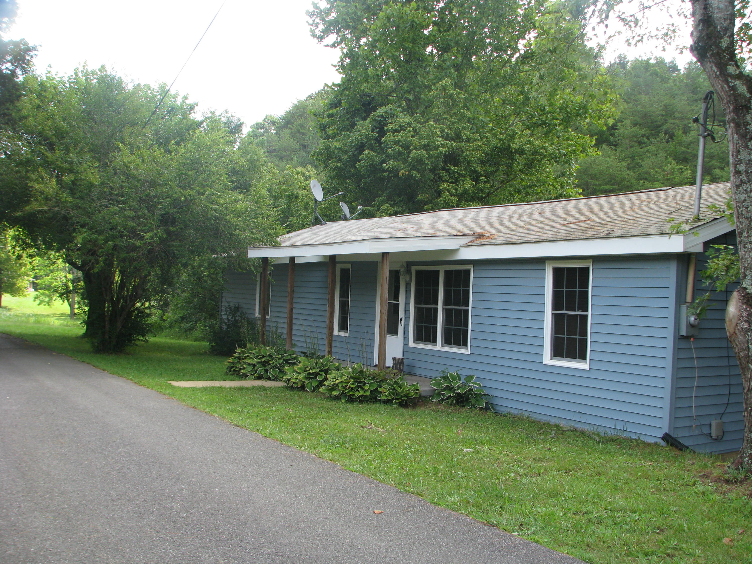 2649 Stoner Road Sevierville, TN 37876 - Photo 17 of 19 IMG_8454