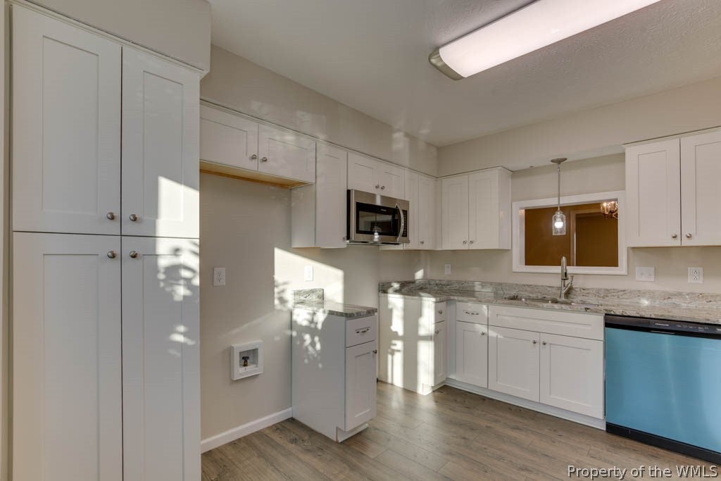 77 North Lake Loop Hampton, VA 23666 - Photo 15 of 38 Gallery Image 15