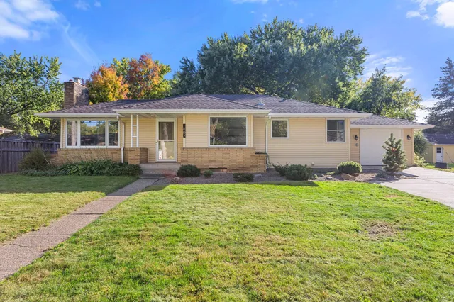 $489,900 | 1802 Lydia Avenue West, Roseville, MN 55113