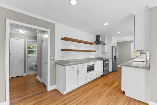 $489,900 | 1802 Lydia Avenue West, Roseville, MN 55113