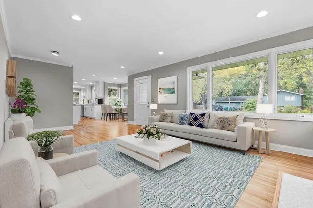 $489,900 | 1802 Lydia Avenue West, Roseville, MN 55113