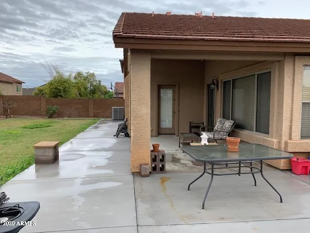 $2,600 | 3901 West Kings Avenue, Phoenix, AZ 85053