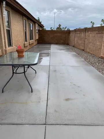 $2,600 | 3901 West Kings Avenue, Phoenix, AZ 85053
