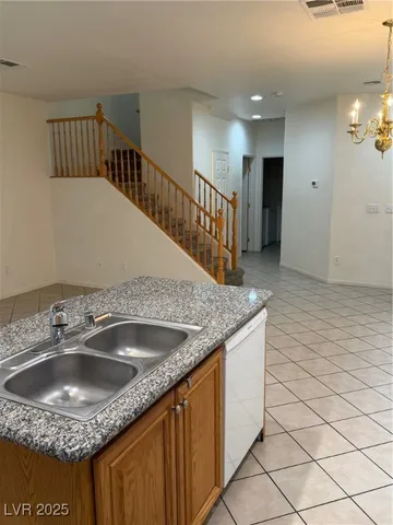 $1,750 | 8164 Herring Avenue, Las Vegas, NV 89147