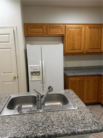 $1,750 | 8164 Herring Avenue, Las Vegas, NV 89147