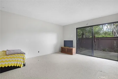 $925,000 | 19544 Vasile Circle, Huntington Beach, CA 92646
