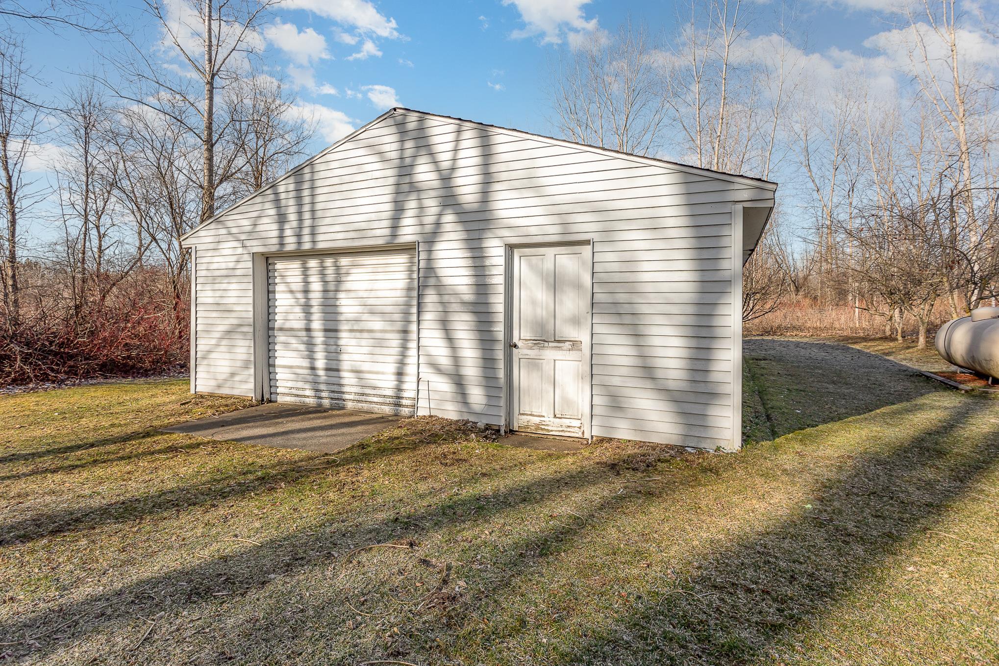 1120 South Loomis Road Mount Pleasant, MI 48858 - Photo 33 of 37