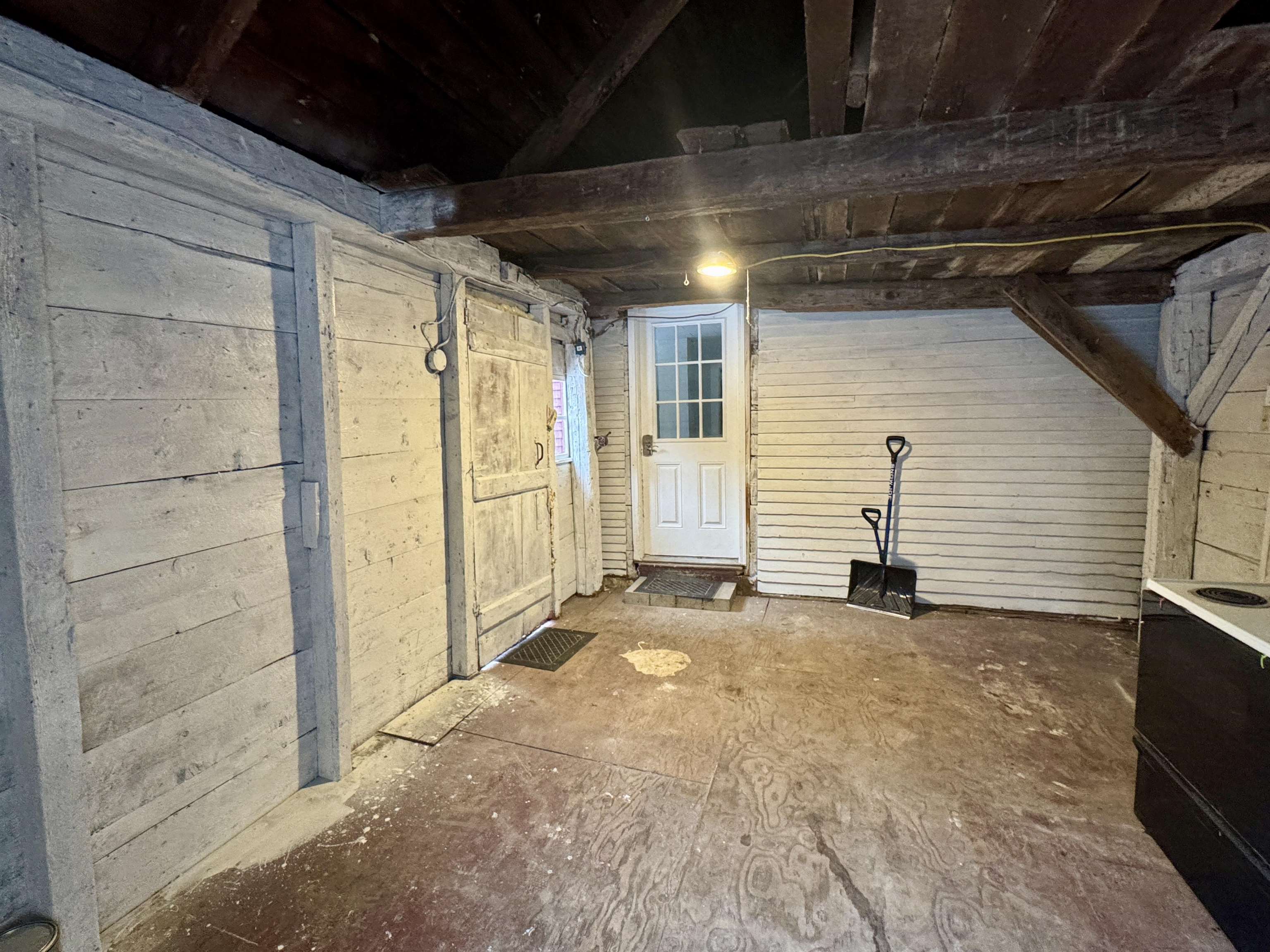 136 Ann Wilson Road Derby, VT 05829 - Photo 17 of 26