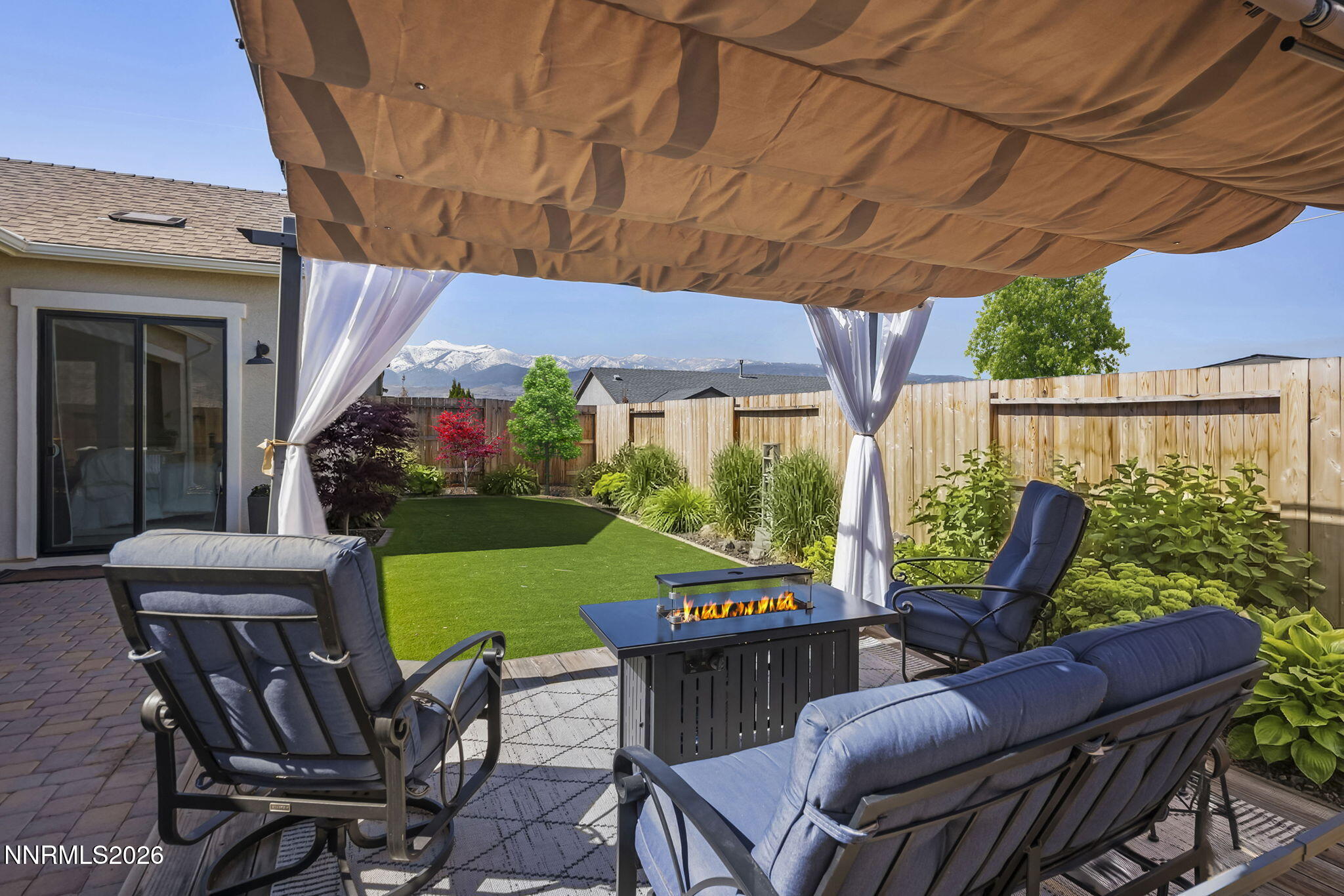 28-web-or-mls-30-print-30-print-_DSC0223