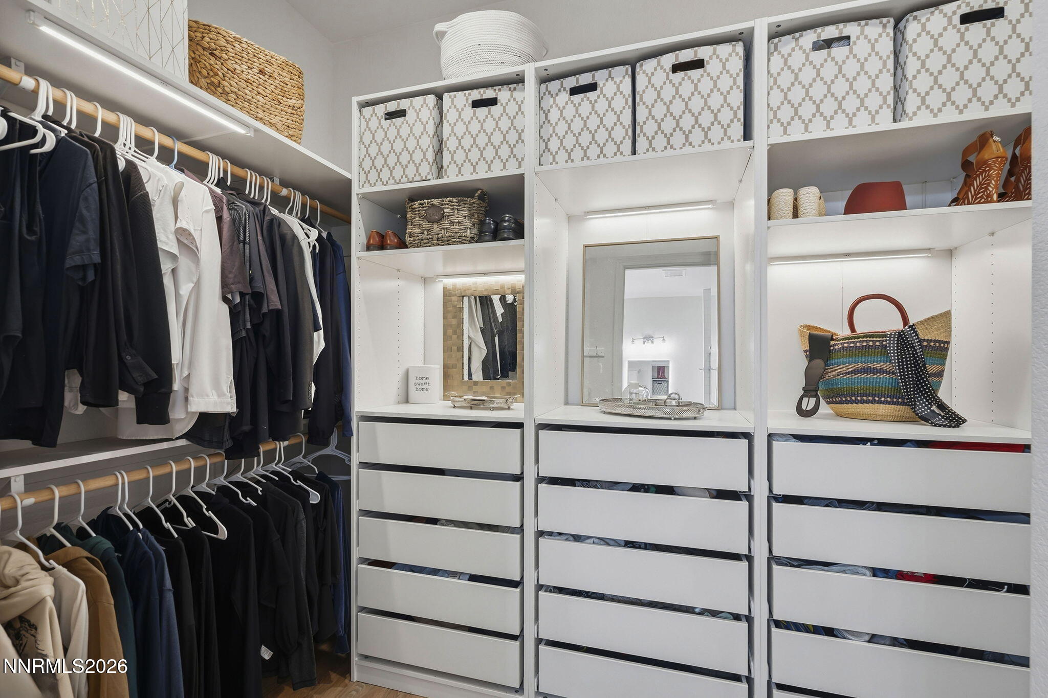 2253 Paint Horse Drive Reno, NV 89521 - Photo 8 of 46 23-web-or-mls-_DSC0365