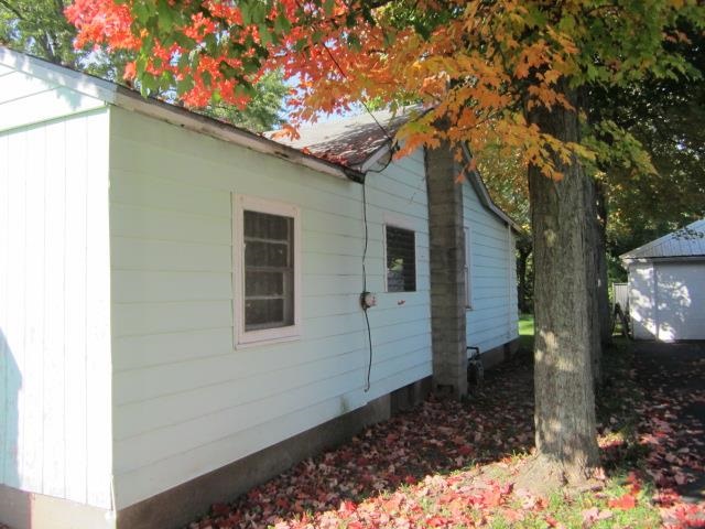 1805 Osolo Road Elkhart, IN 46514 - Photo 3 of 14 Gallery Image 3