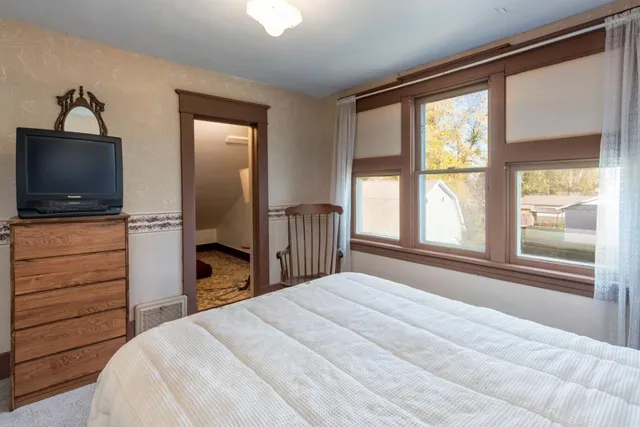 $249,900 | 407 Main Avenue, Carlos, MN 56319