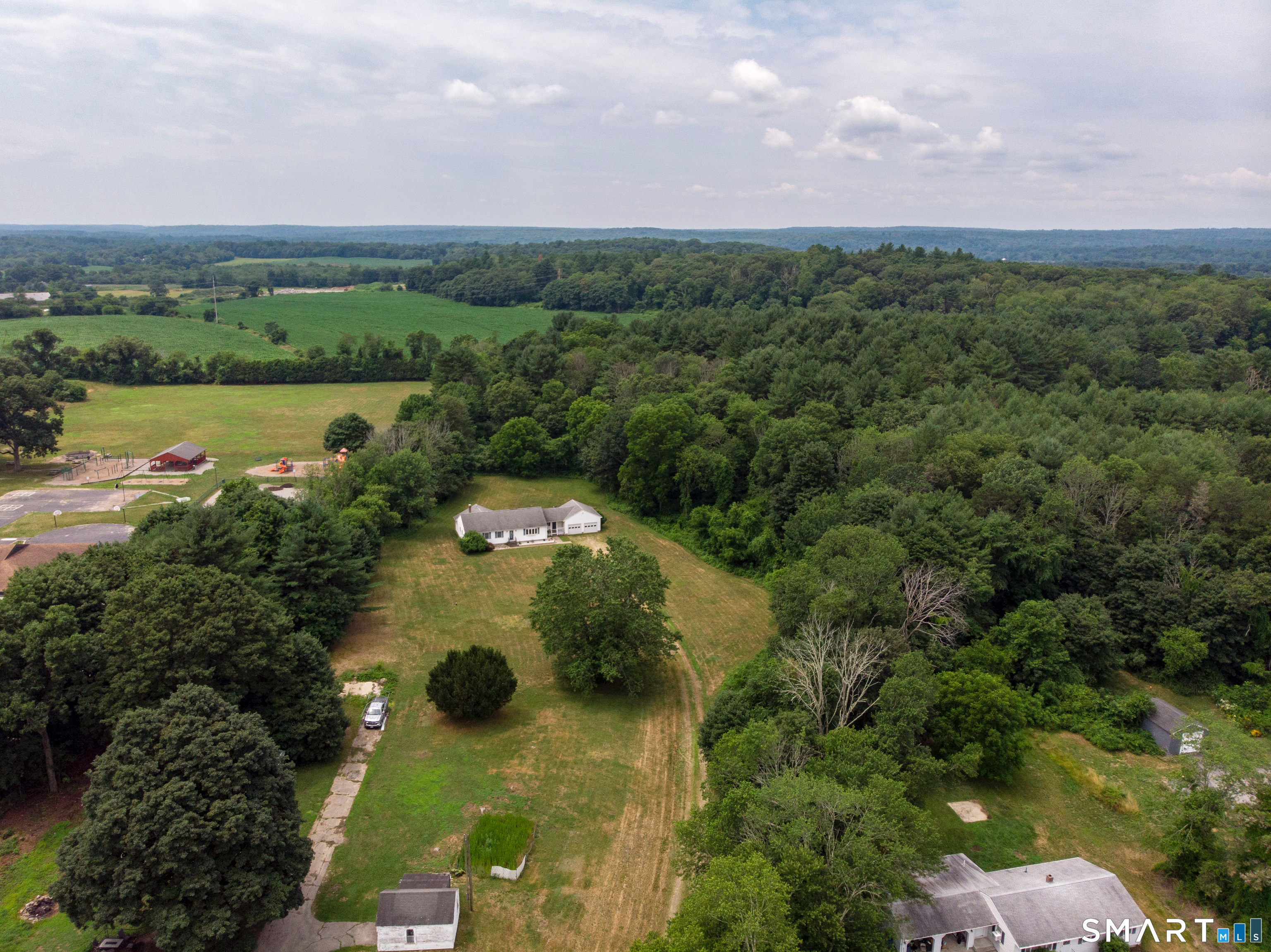 125 Canterbury Road Plainfield, CT 06374 - Photo 6 of 34