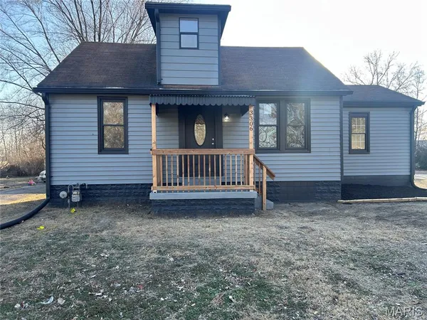 $105,000 | 3306 Falling Springs Road, Cahokia, IL 62206