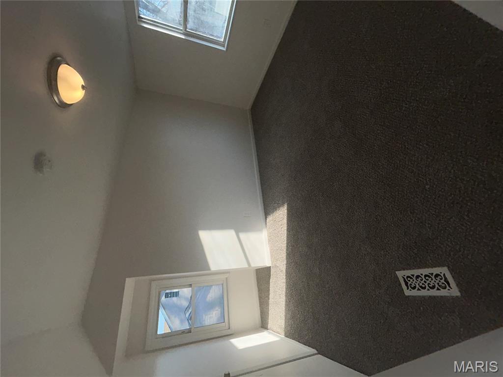 3306 Falling Springs Road Cahokia, IL 62206 - Photo 10 of 16