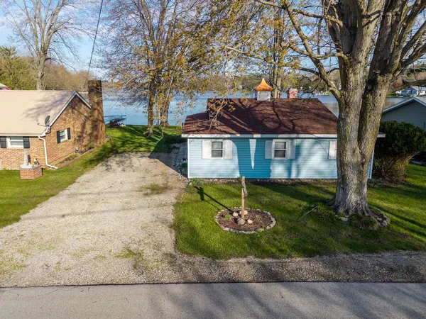 $269,000 | 520 Ln 201b Ball Lake, Hamilton, IN 46742