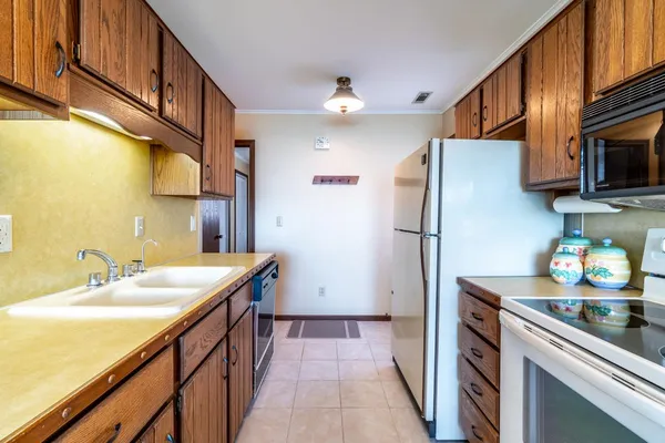 $269,000 | 520 Ln 201b Ball Lake, Hamilton, IN 46742
