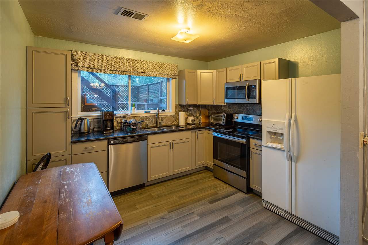 12584 Prosser Dam Road Truckee, CA 96161 - Photo 14 of 21 Gallery Image 14