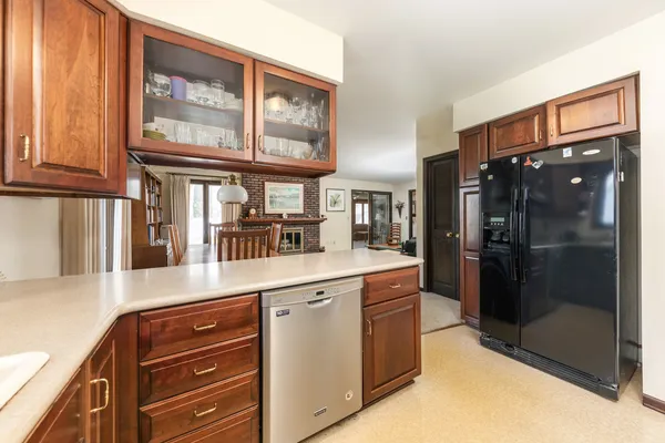 $399,900 | 2021 Alschuler Drive, Aurora, IL 60506