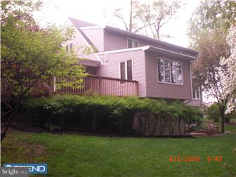 507 Arrowhead Trail Sinking Spring, PA 19608 - Photo 2 of 12 Exterior Back