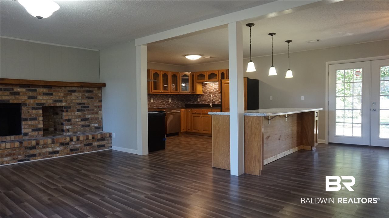 621 East Verbena Avenue Foley, AL 36535 - Photo 7 of 26
