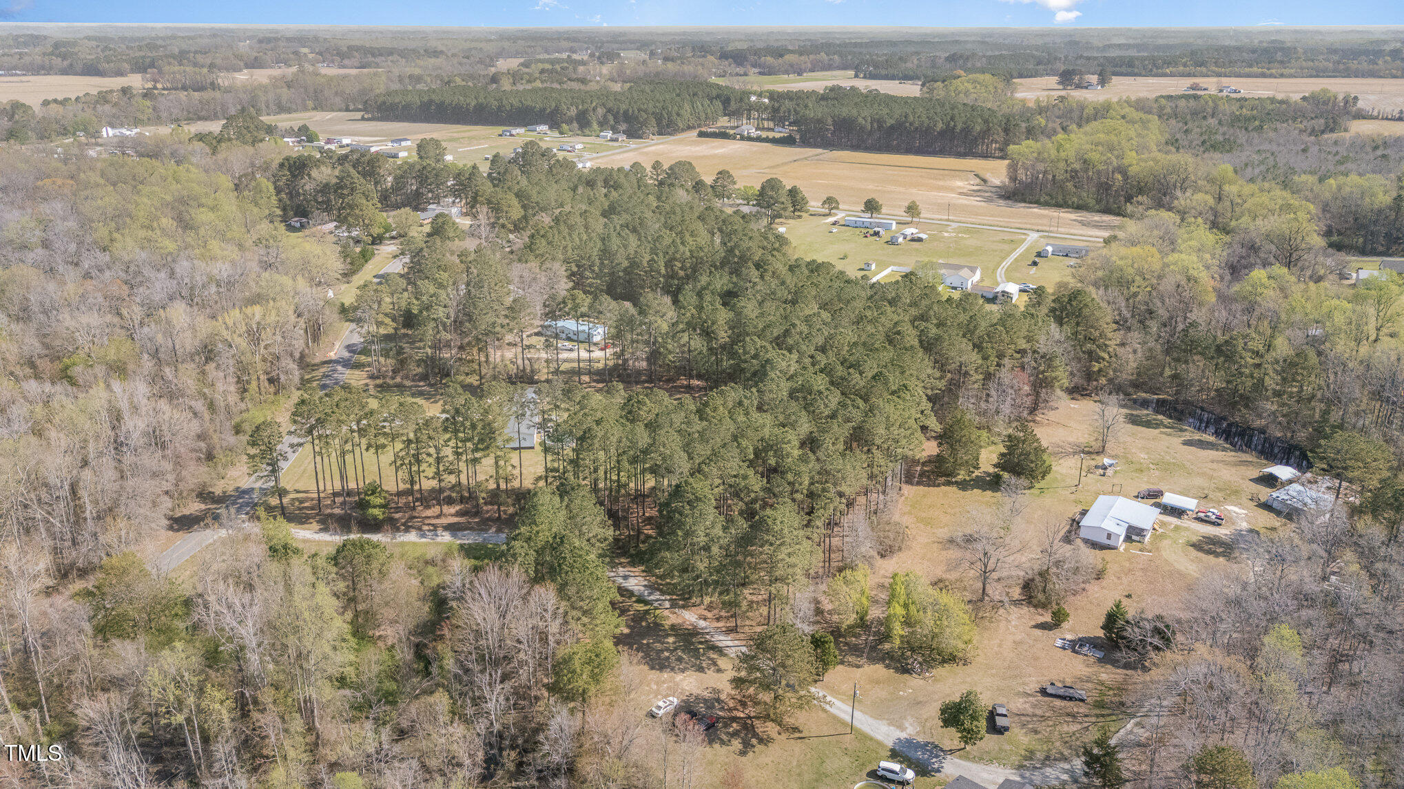 129 Red House Road Smithfield, NC 27577 - Photo 28 of 31 031_dji_20250328104758_0007_d-edit_831