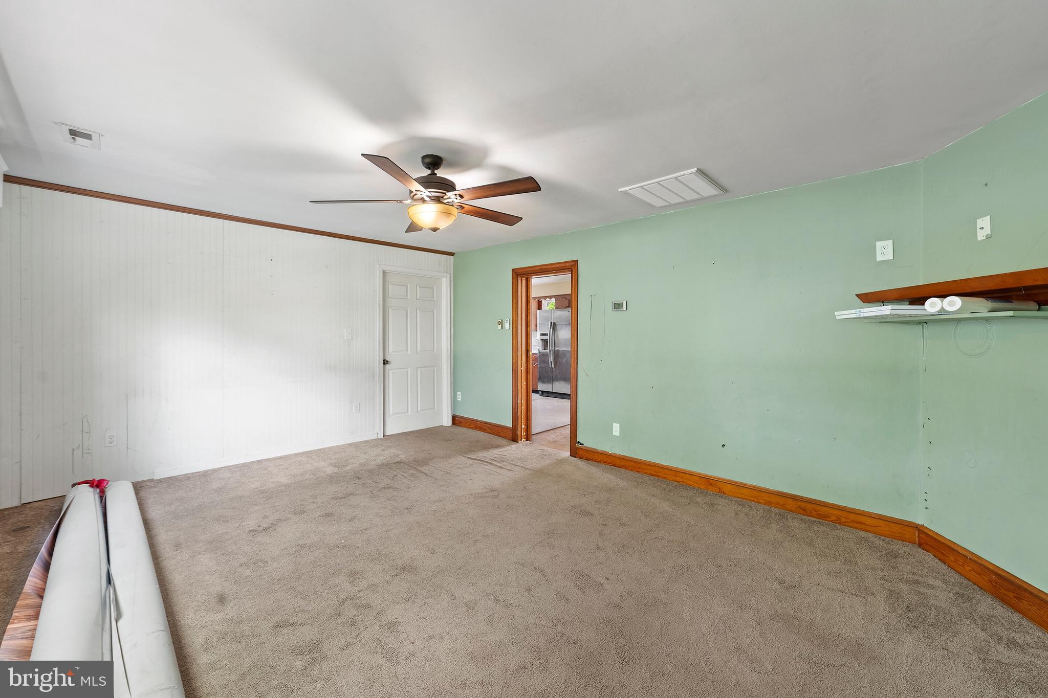 7058 Grays Mill Road Warrenton, VA 20187 - Photo 8 of 32