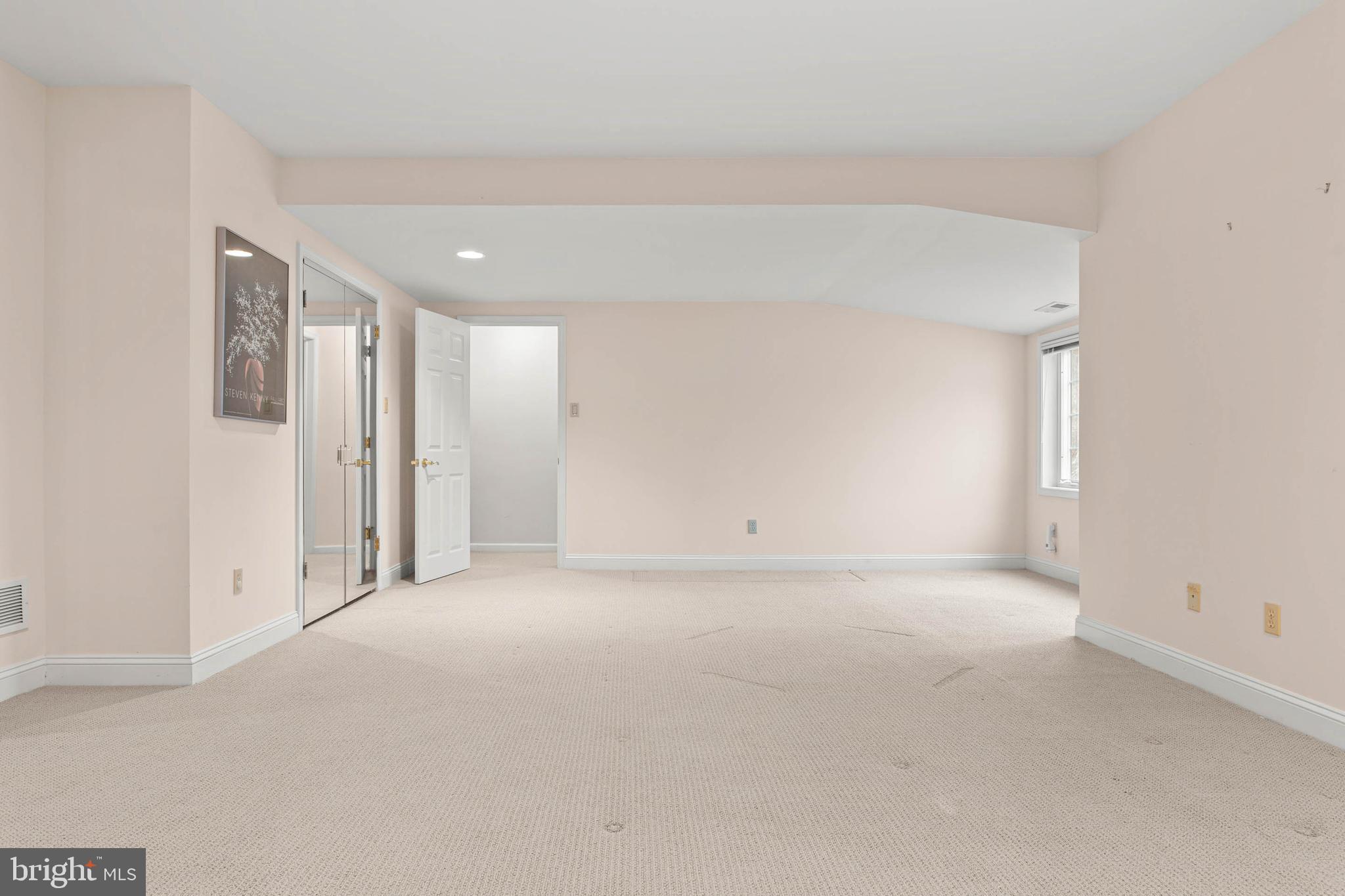 753 Mustin Lane Villanova, PA 19085 - Photo 38 of 40 a view of empty room