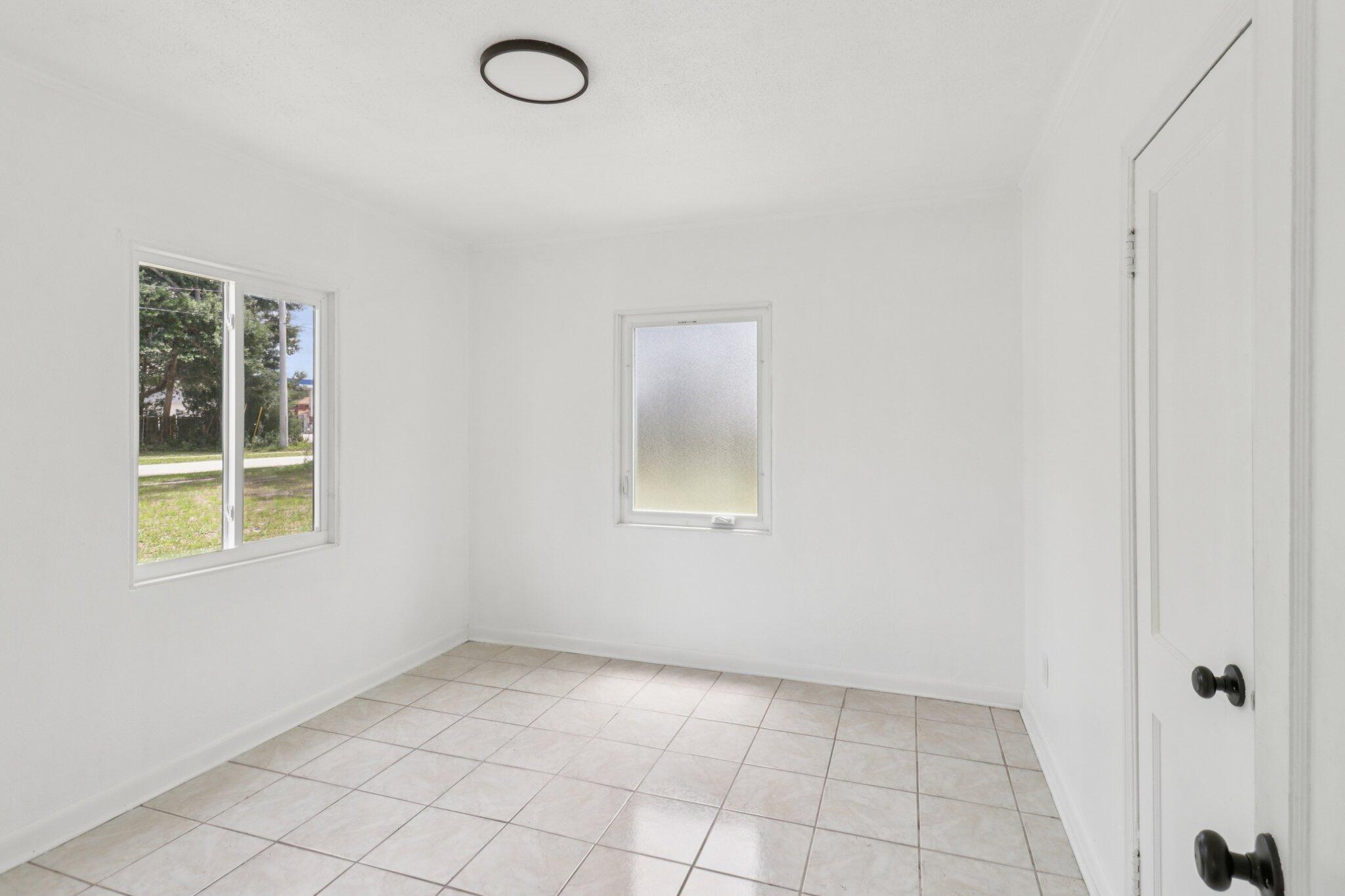 4580 Alpine Lane Titusville, FL 32780 - Photo 26 of 33 16-web-or-mls-Alpine Ln-S1404-016