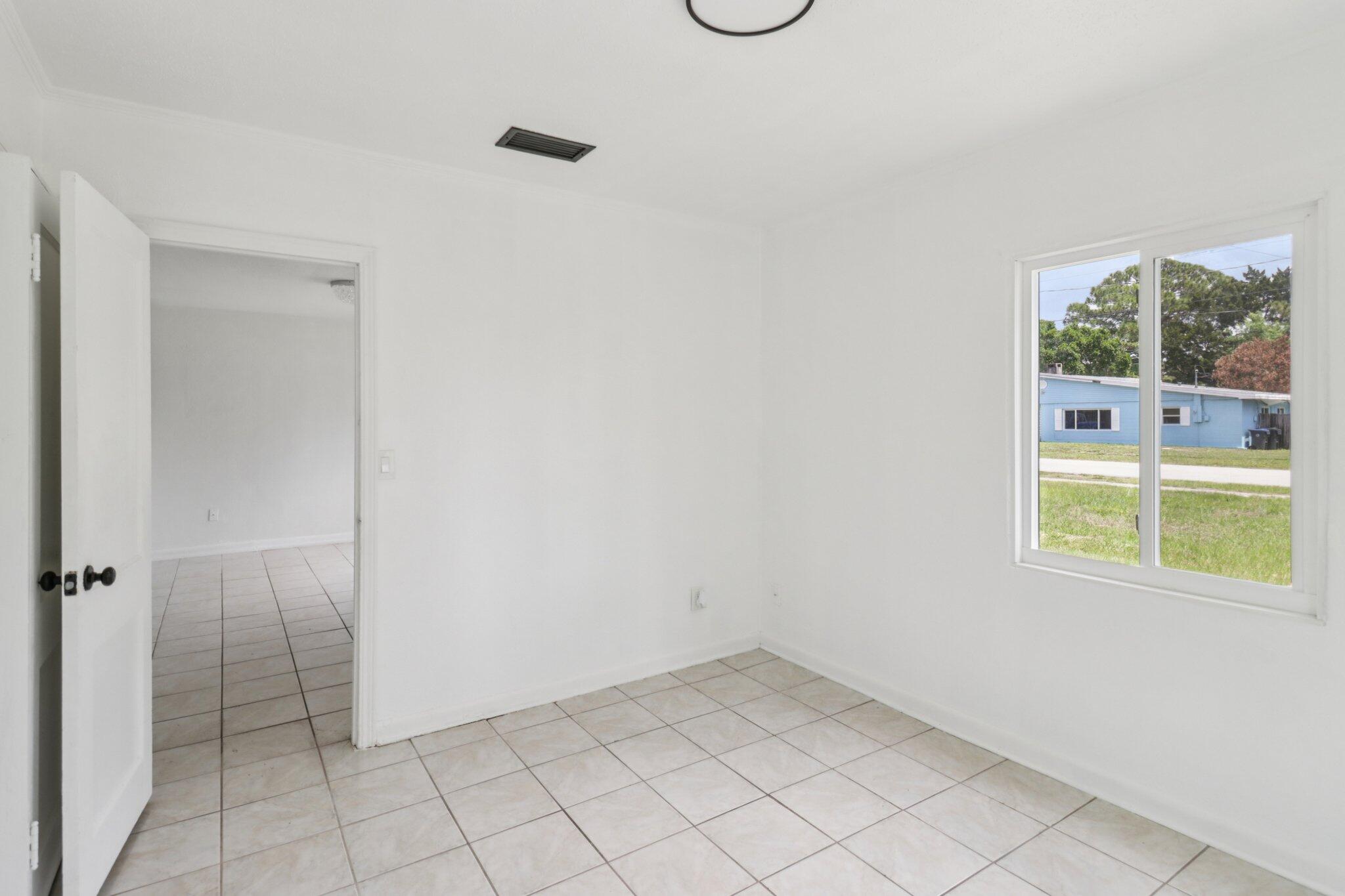 4580 Alpine Lane Titusville, FL 32780 - Photo 27 of 33 17-web-or-mls-Alpine Ln-S1404-017