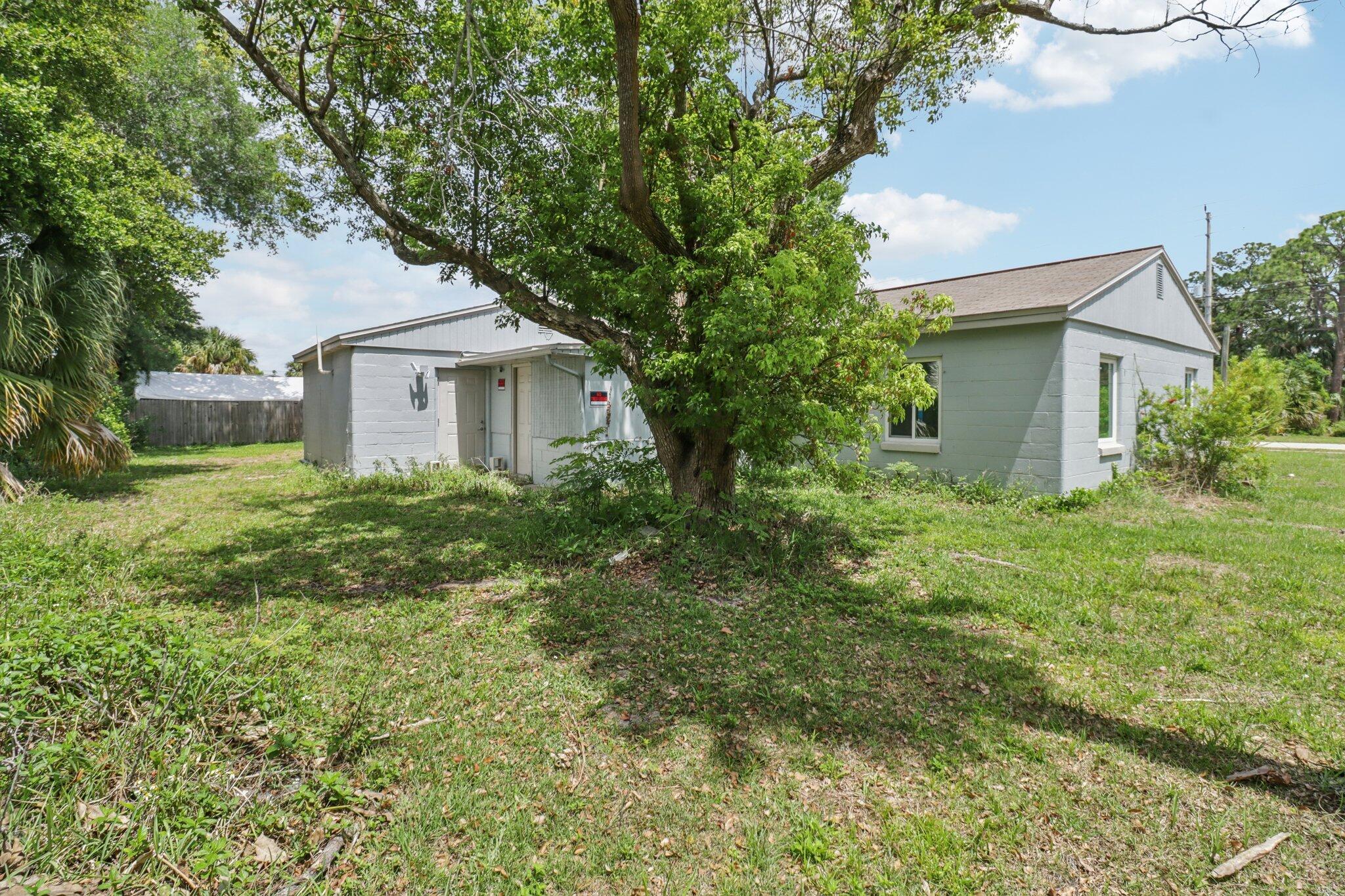 4580 Alpine Lane Titusville, FL 32780 - Photo 3 of 33 3-web-or-mls-Alpine Ln-S1404-003