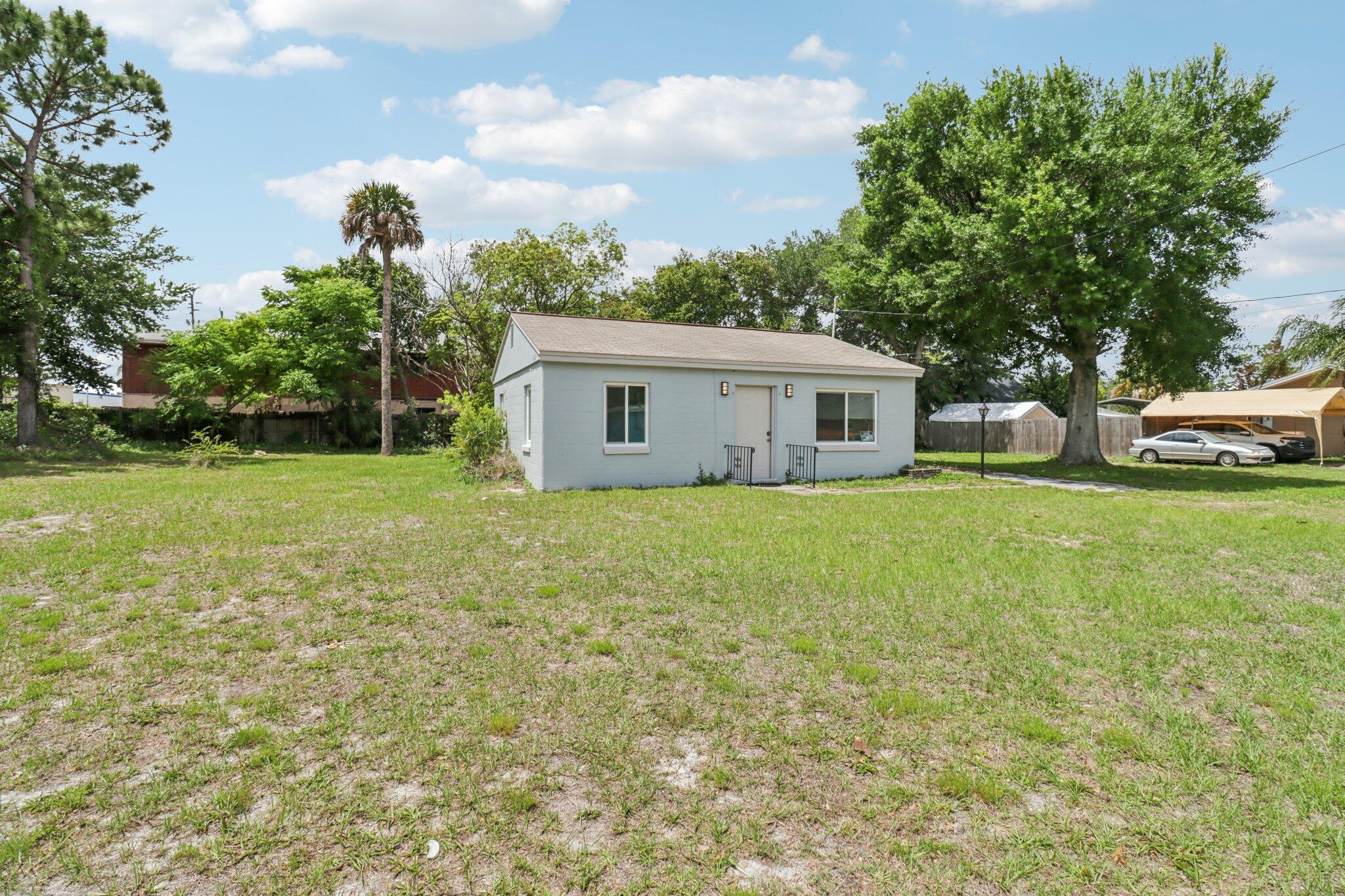 4580 Alpine Lane Titusville, FL 32780 - Photo 4 of 33 27-web-or-mls-Alpine Ln-S1404-027