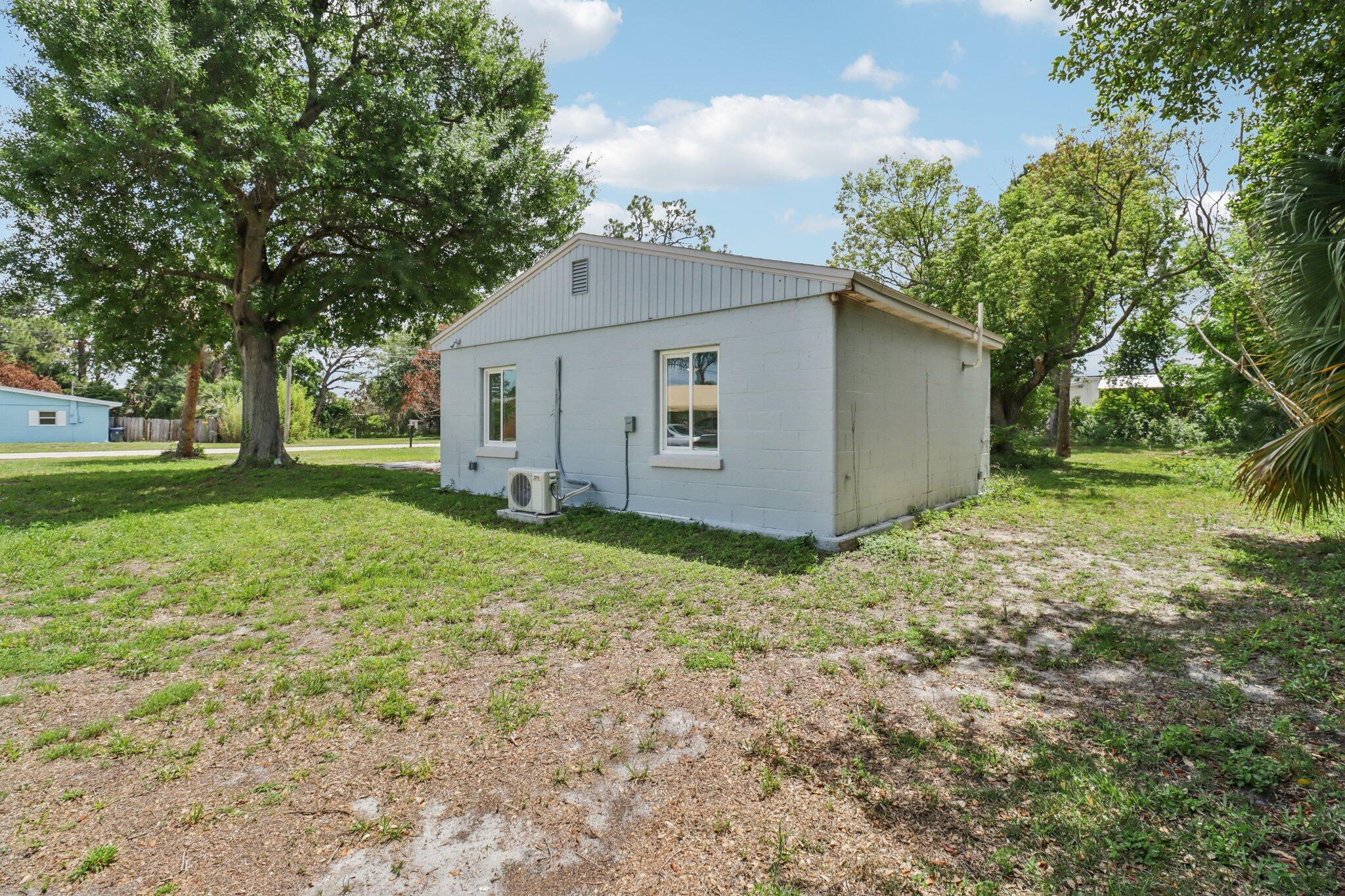 4580 Alpine Lane Titusville, FL 32780 - Photo 6 of 33 28-web-or-mls-Alpine Ln-S1404-028