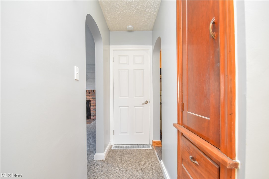 4448 Emma Street Northwest Canton, OH 44708 - Photo 12 of 34 Built ins