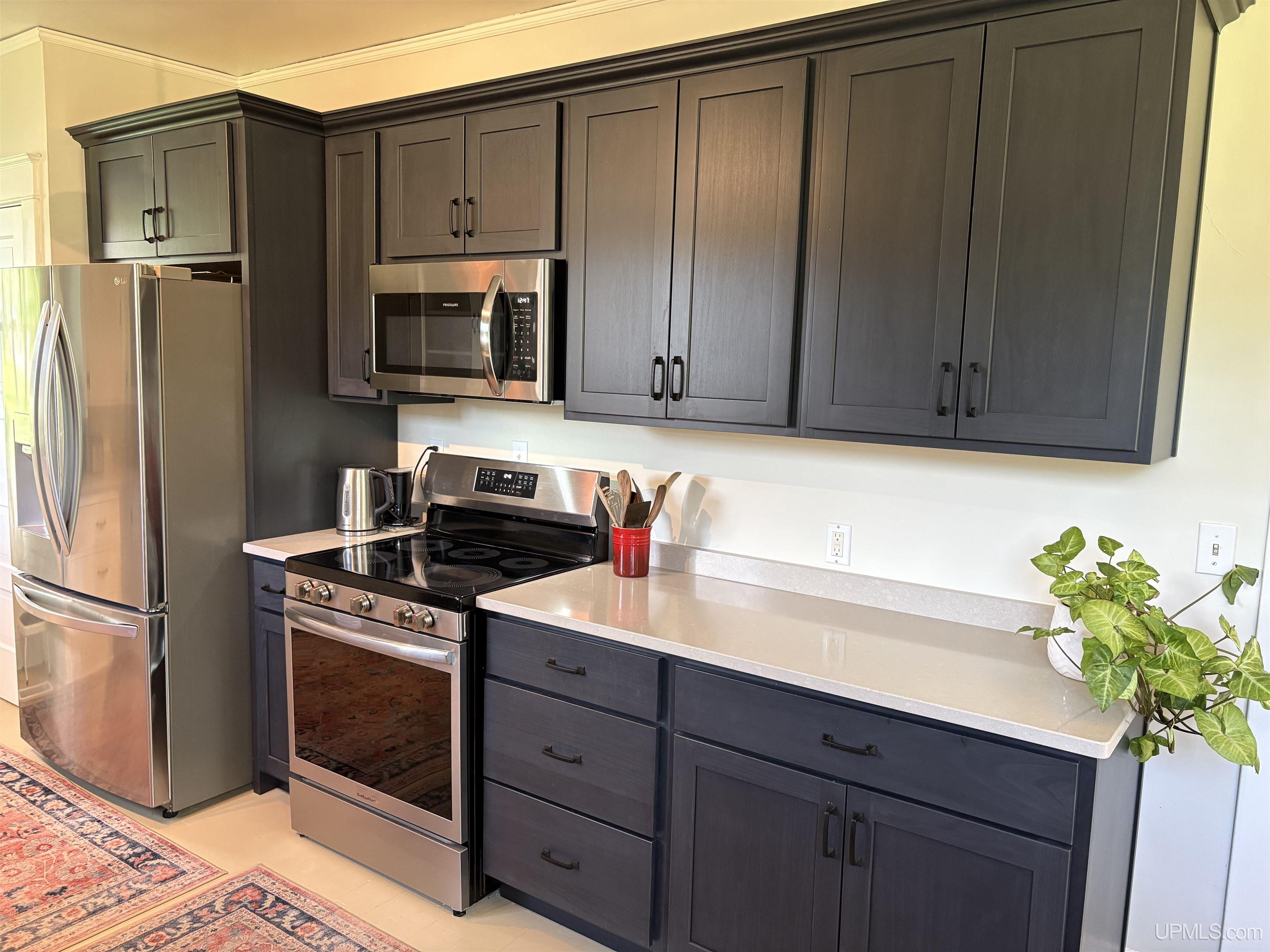 1010 Plymouth Road Wakefield, MI 49968 - Photo 8 of 45