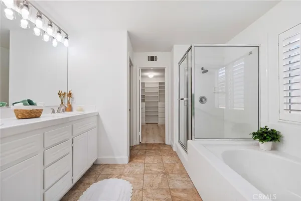 $2,199,900 | 75 Ashford, Irvine, CA 92618