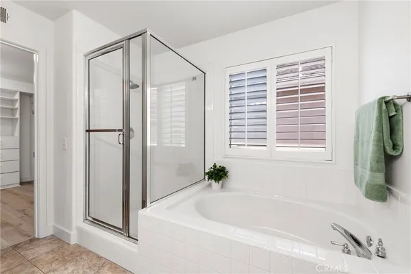 $2,199,900 | 75 Ashford, Irvine, CA 92618