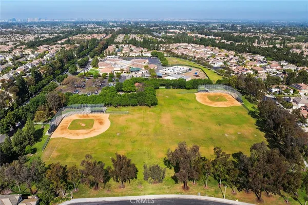 $2,199,900 | 75 Ashford, Irvine, CA 92618