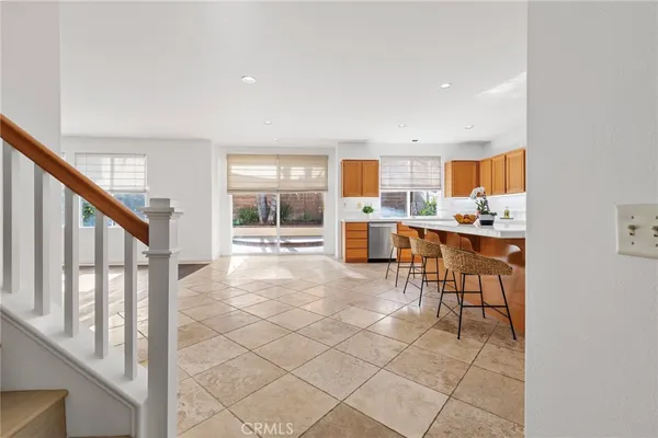 $2,199,900 | 75 Ashford, Irvine, CA 92618
