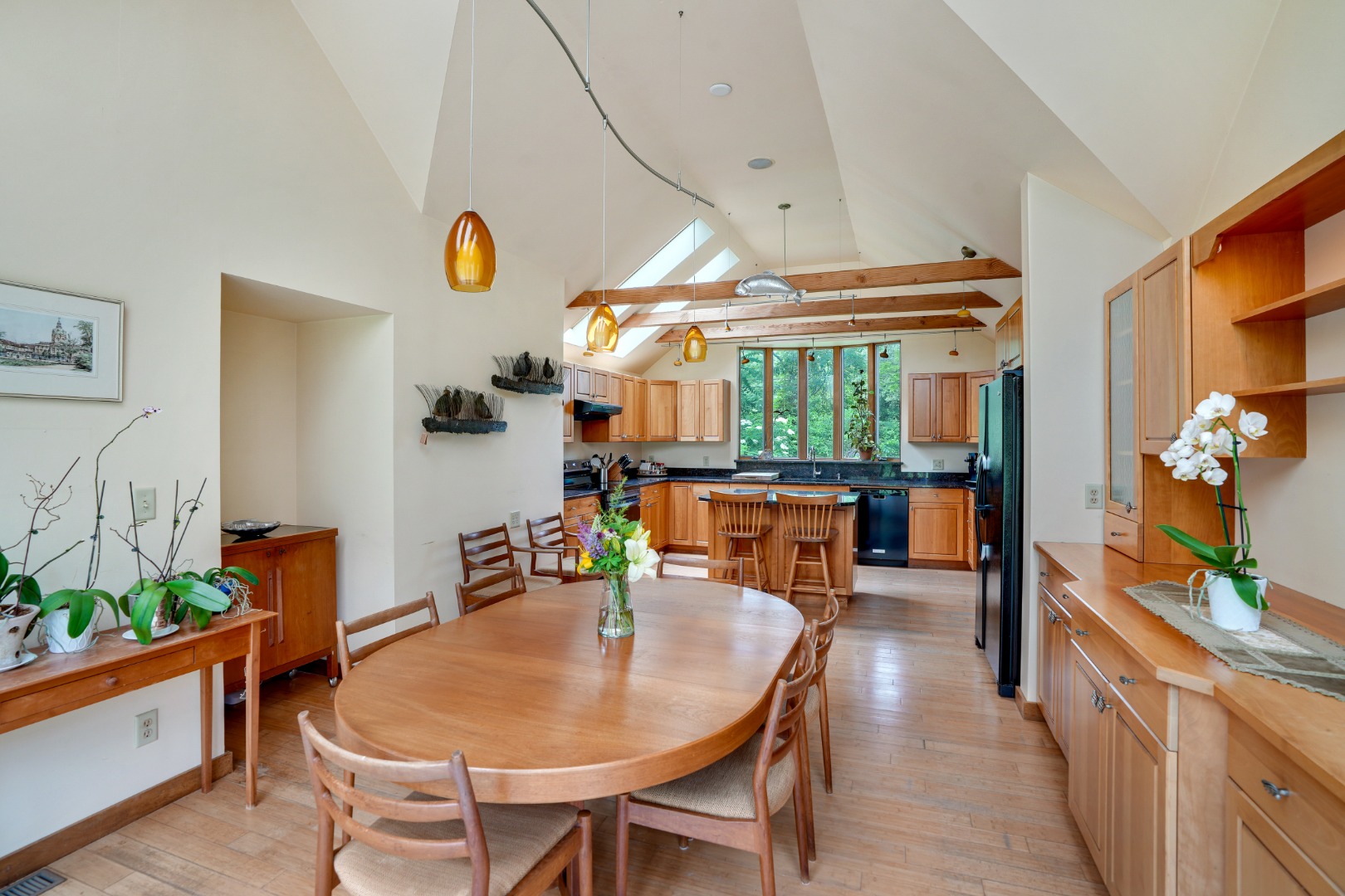 174 Middle Road Chilmark, MA 02535 - Photo 5 of 40 a dining room with furniture and wooden floor