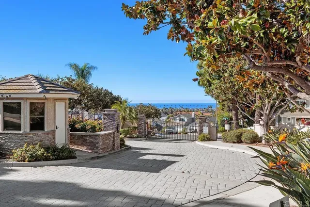 $1,249,900 | 6936 Quiet Cove Drive, Carlsbad, CA 92011