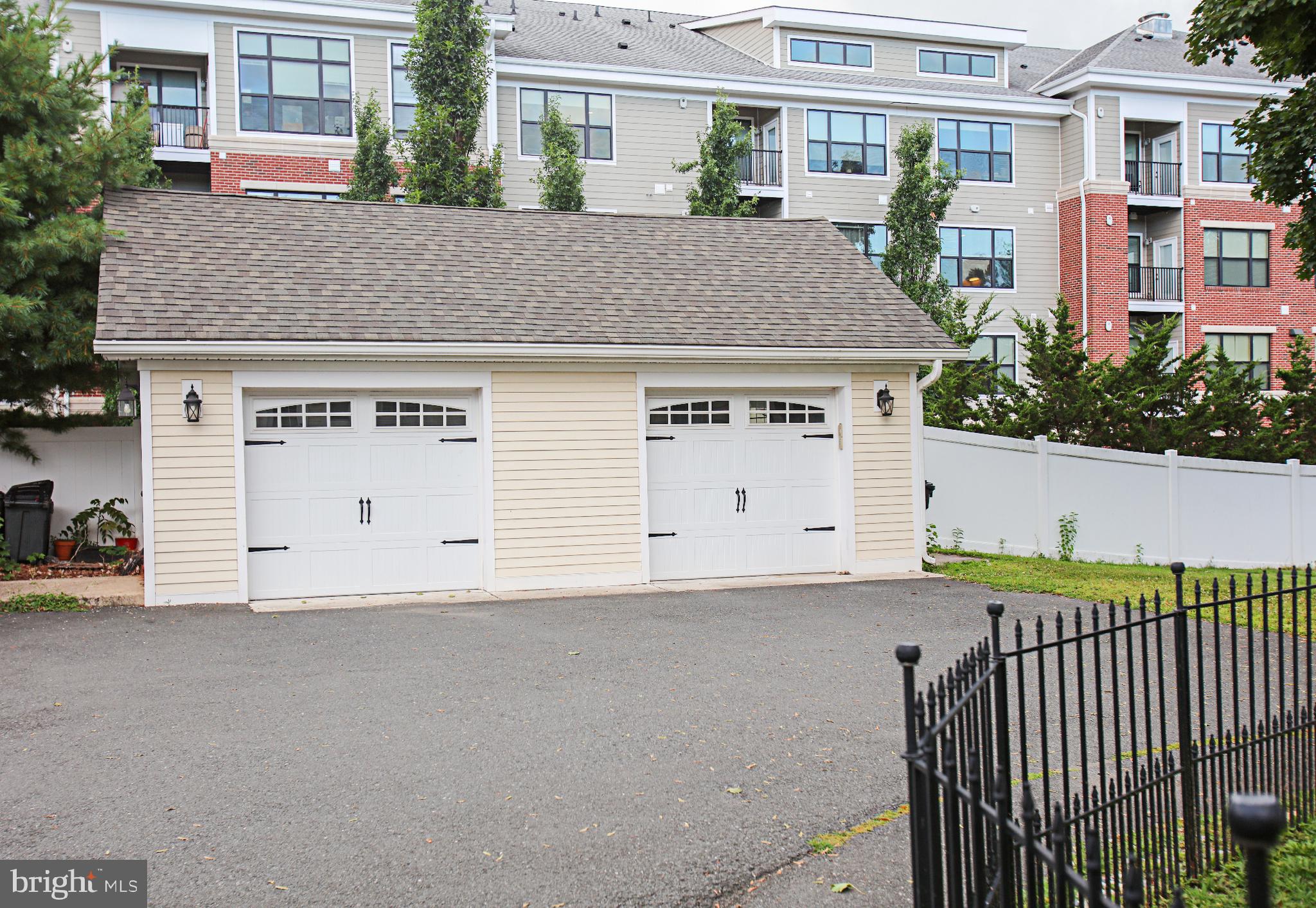 16 Harris Road Princeton, NJ 08540 - Photo 26 of 30 Garage & Driveway