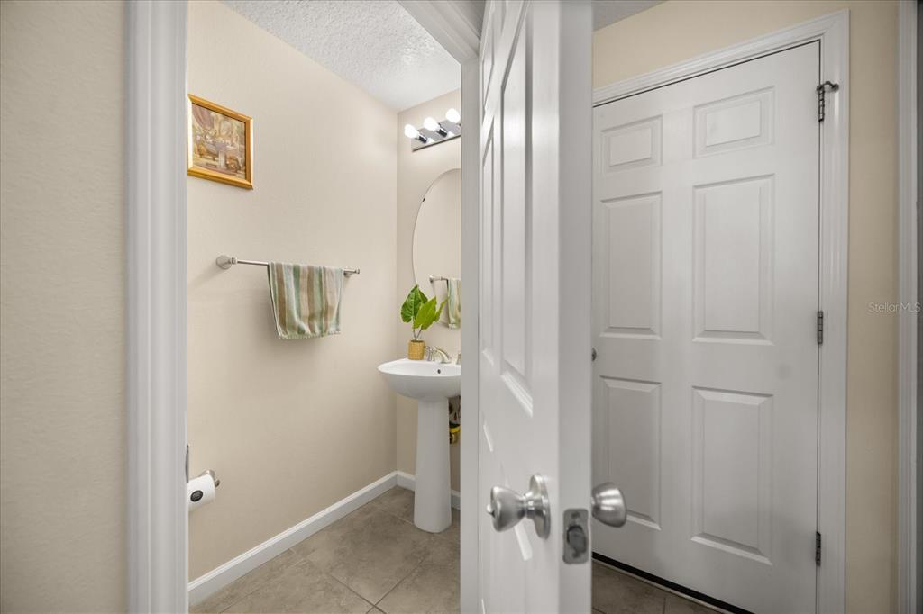 723 Terrace Spring Drive Orlando, FL 32828 - Photo 19 of 28