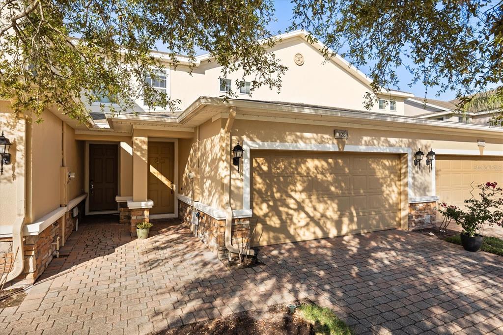 723 Terrace Spring Drive Orlando, FL 32828 - Photo 2 of 28